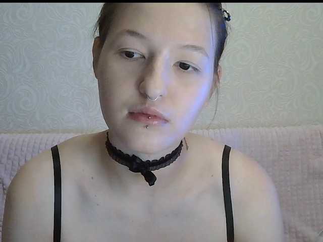 -Evmenida live cam on BongaCams