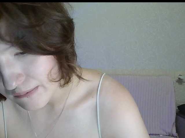 -Evmenida live cam on BongaCams