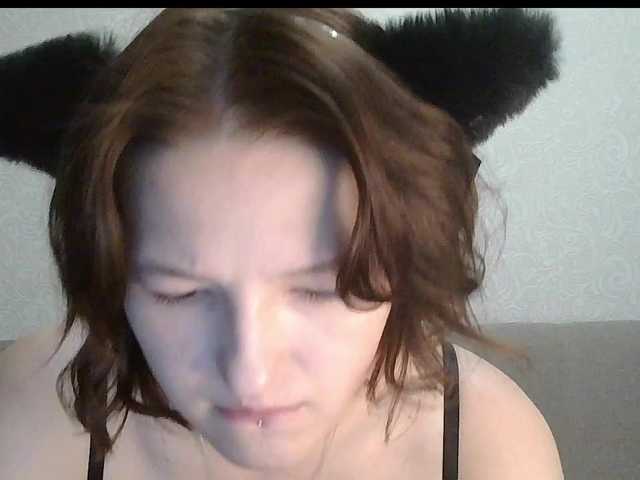 -Evmenida live cam on BongaCams