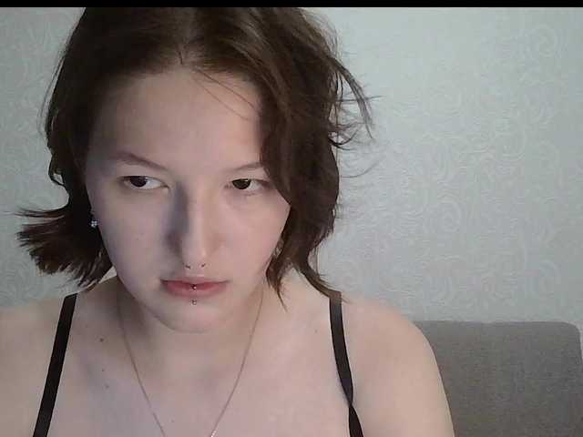 -Evmenida live cam on BongaCams