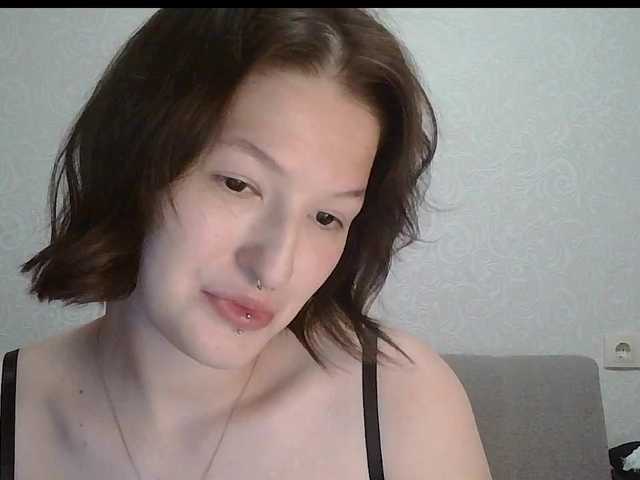-Evmenida live cam on BongaCams