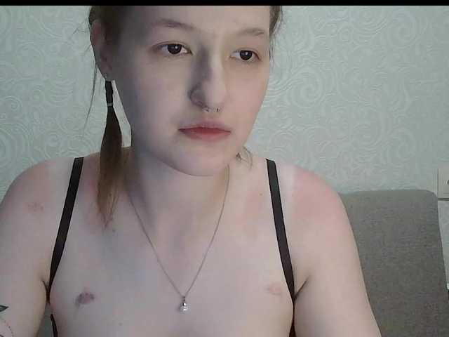 -Evmenida live cam on BongaCams