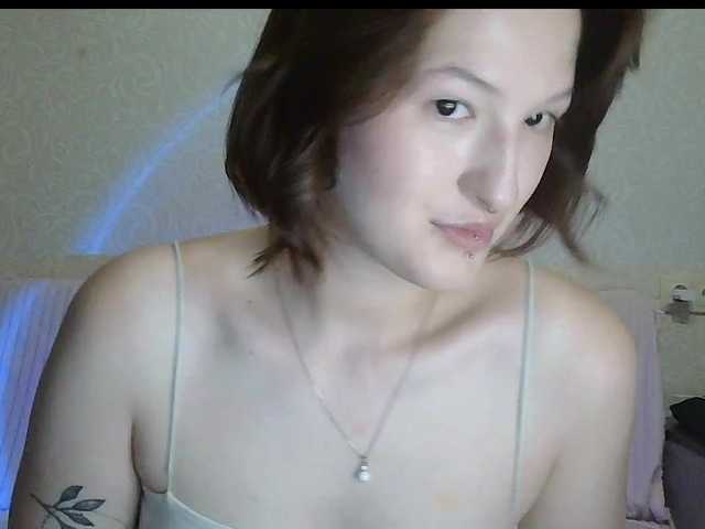 -Evmenida live cam on BongaCams