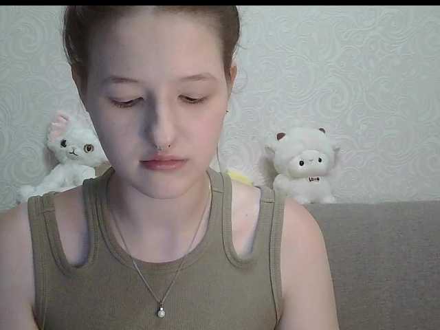 -Evmenida live cam on BongaCams