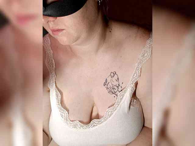 Tasia97 webcam