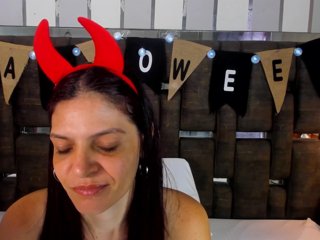 Kate-Roose Porn Show