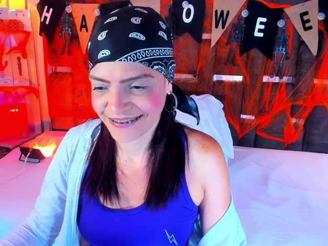 Kate-Roose live cam on BongaCams