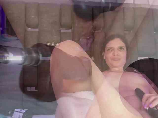 Kate-Roose webcam