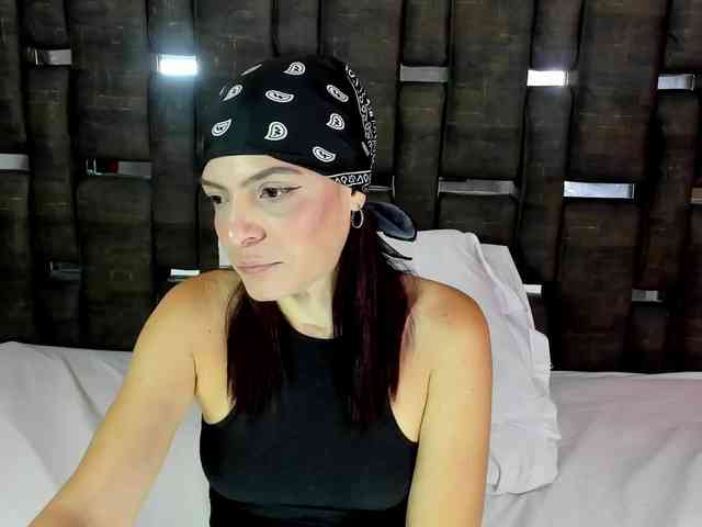 Kate-Roose Kate-Roose