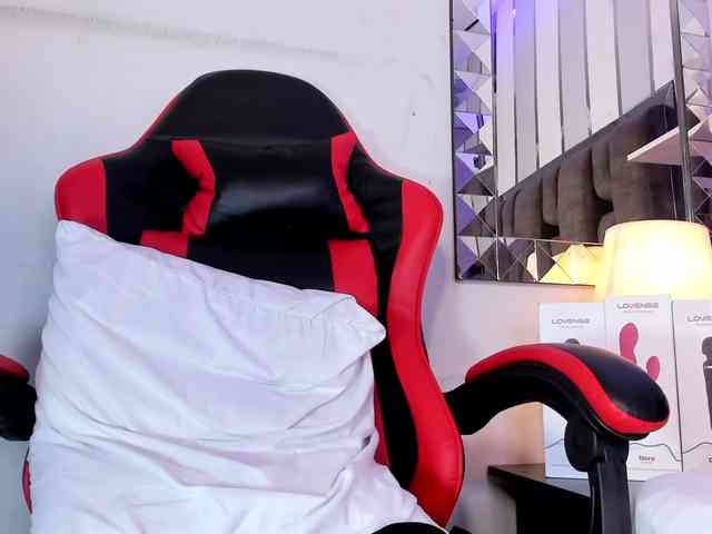 Kate-Roose webcam