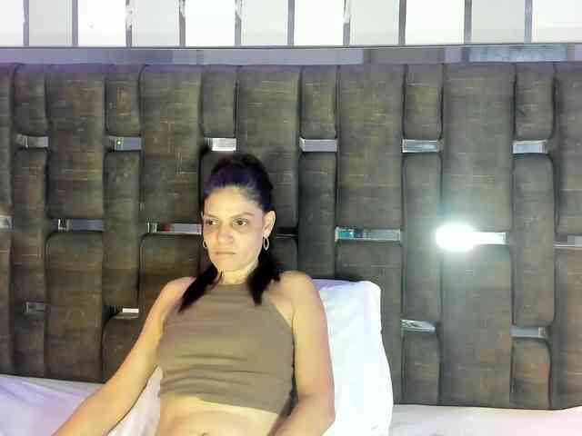 Kate-Roose webcam