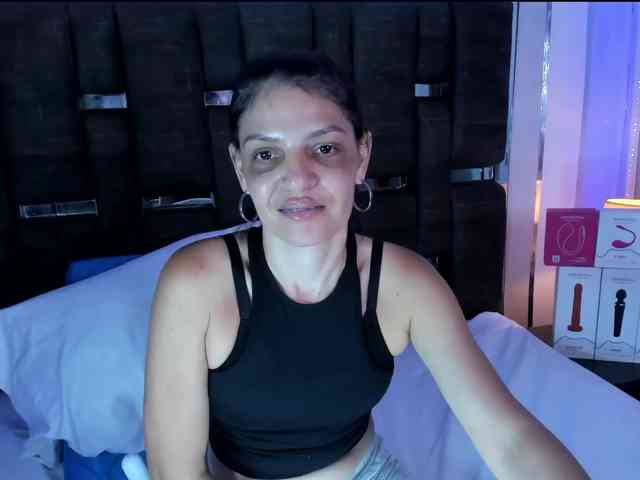 Kate-Roose webcam