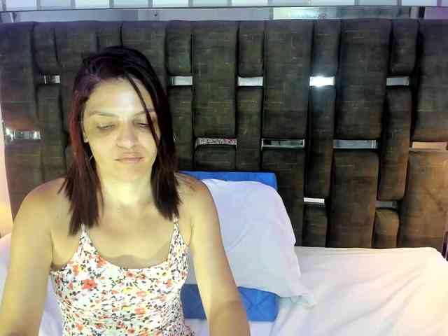 Kate-Roose webcam