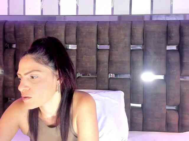 Kate-Roose webcam