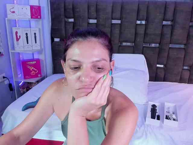 Kate-Roose webcam