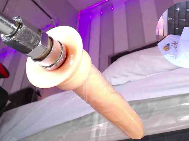 Kate-Roose webcam