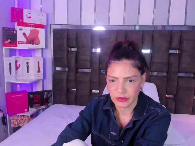 Kate-Roose webcam