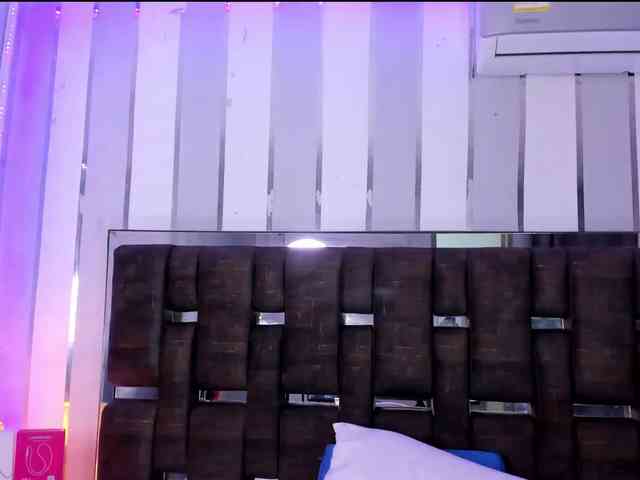 Kate-Roose webcam