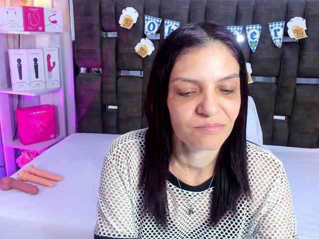 Kate-Roose webcam