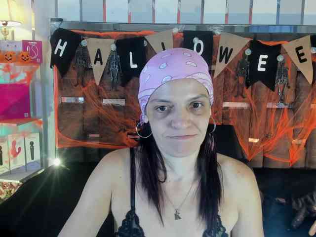 Kate-Roose Kate-Roose