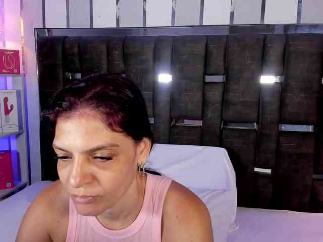 Kate-Roose webcam
