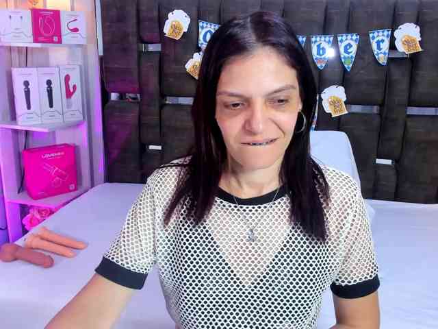 Kate-Roose webcam