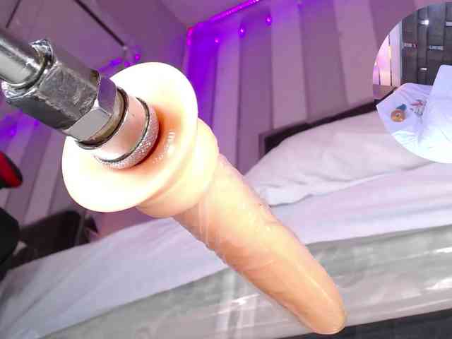 Kate-Roose webcam