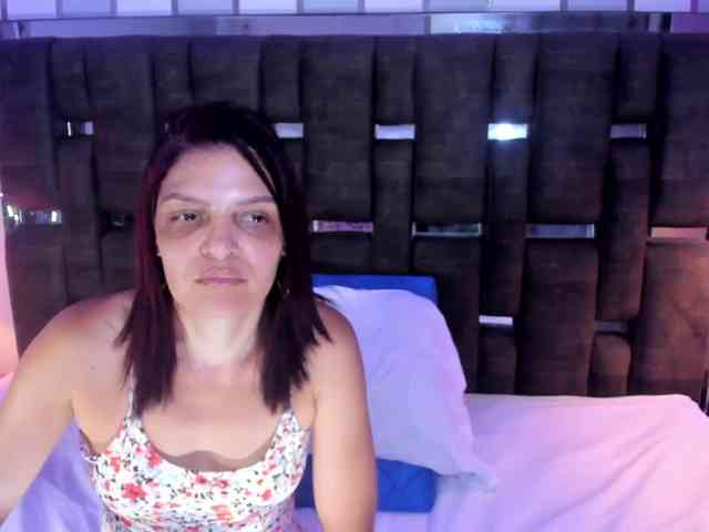 Kate-Roose webcam