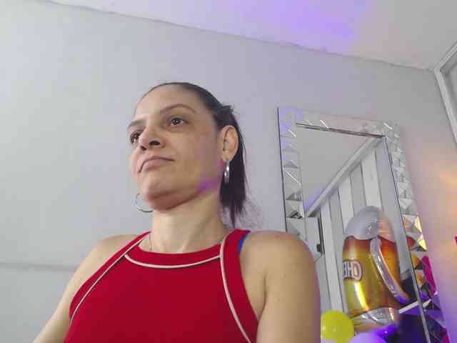 Kate-Roose webcam