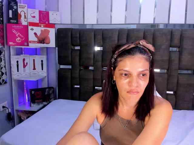 Kate-Roose webcam