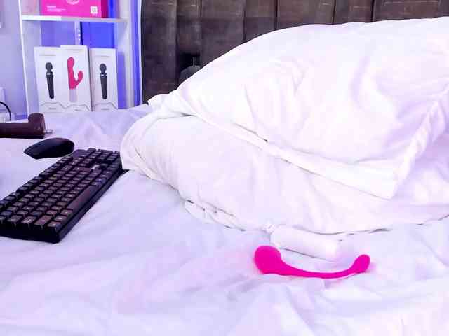 Kate-Roose webcam