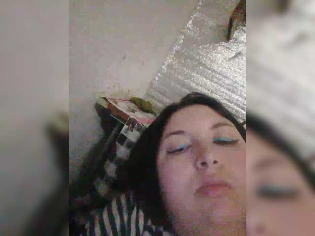 Zalinka's BongaCams show and profile