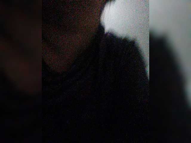 ZaraZaZa- live cam preview