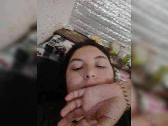 ZaraZaZa- webcam