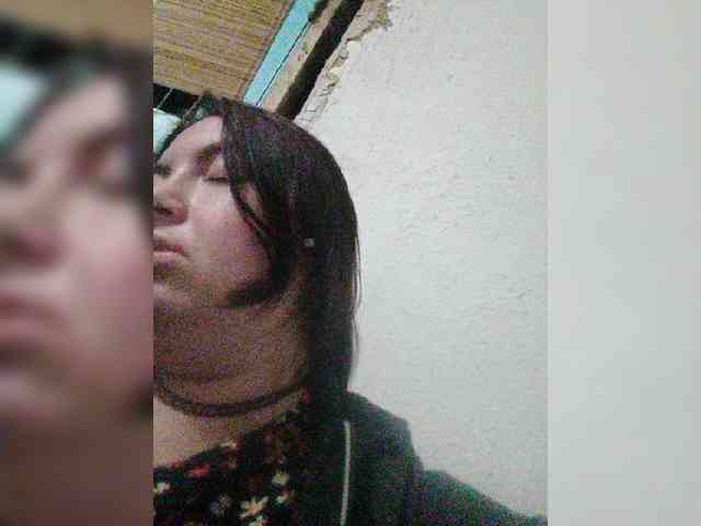 ZaraZaZa- webcam