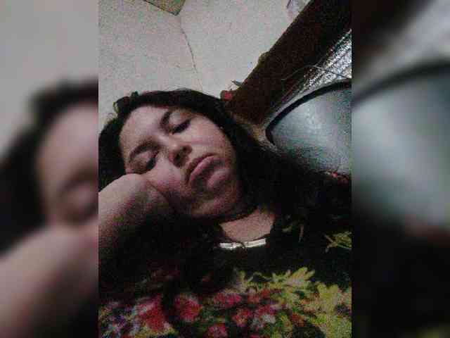 ZaraZaZa- webcam