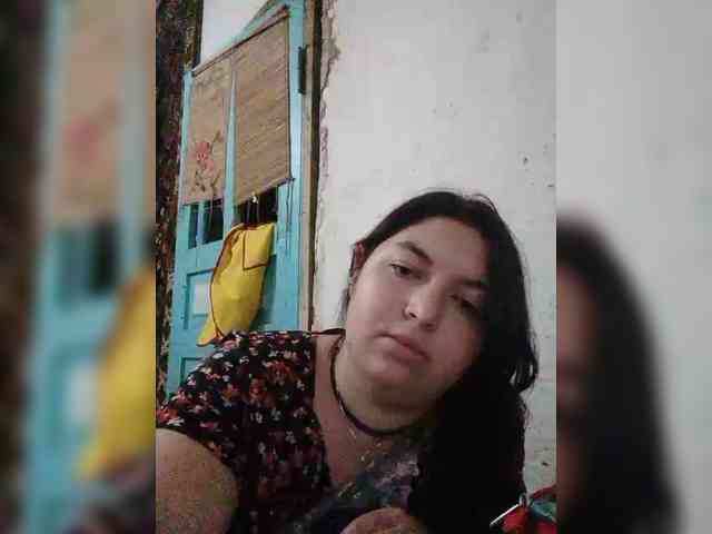 ZaraZaZa- webcam