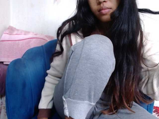 Morgane1 live cam preview