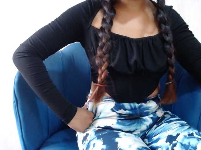 Morgane1 live cam on BongaCams