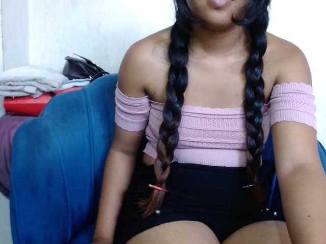 Morgane1 live cam on BongaCams