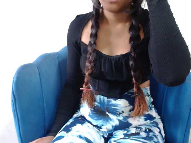 Morgane1 live cam on BongaCams