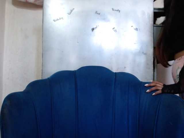 Morgane1 live cam on BongaCams