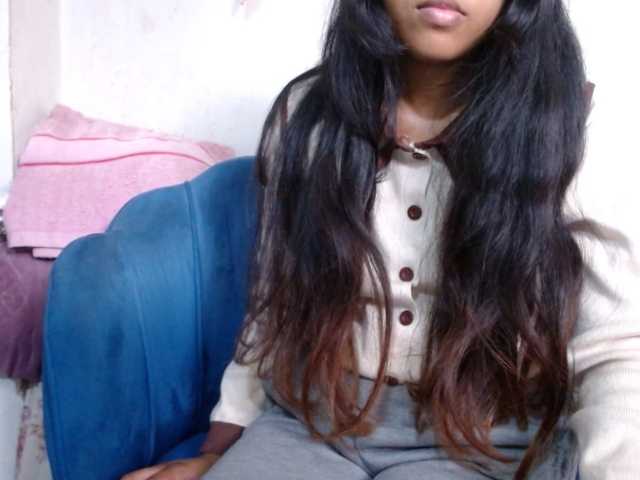 Morgane1 live cam preview