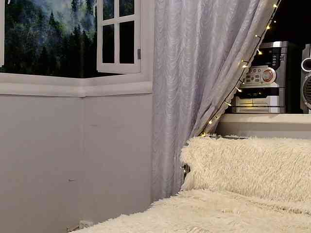 Oksana_32 webcam