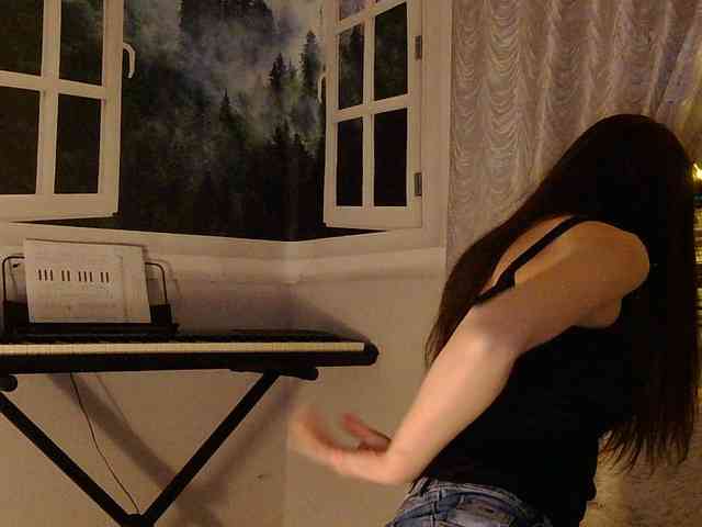 Oksana_32 webcam