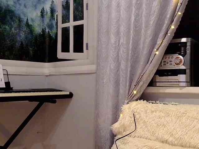 Oksana_32 webcam
