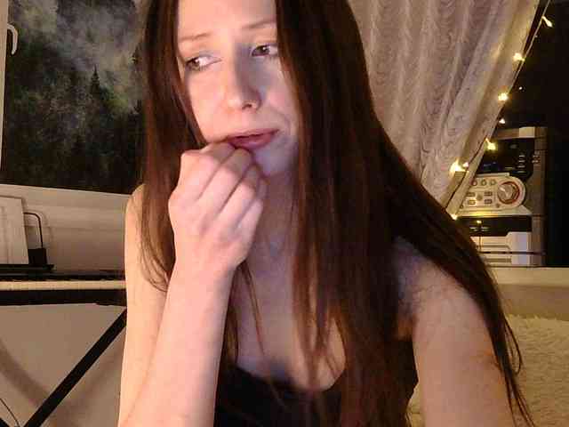 Oksana_32 webcam