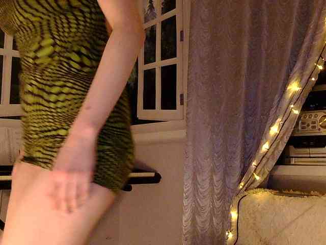 Oksana_32 webcam