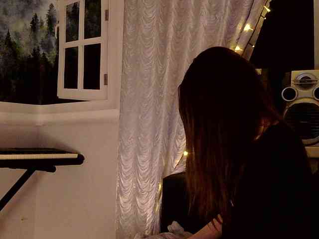 Oksana_32 webcam