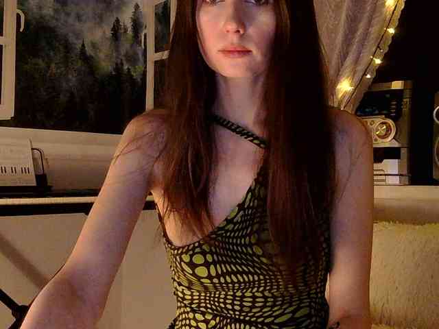 Oksana_32 webcam